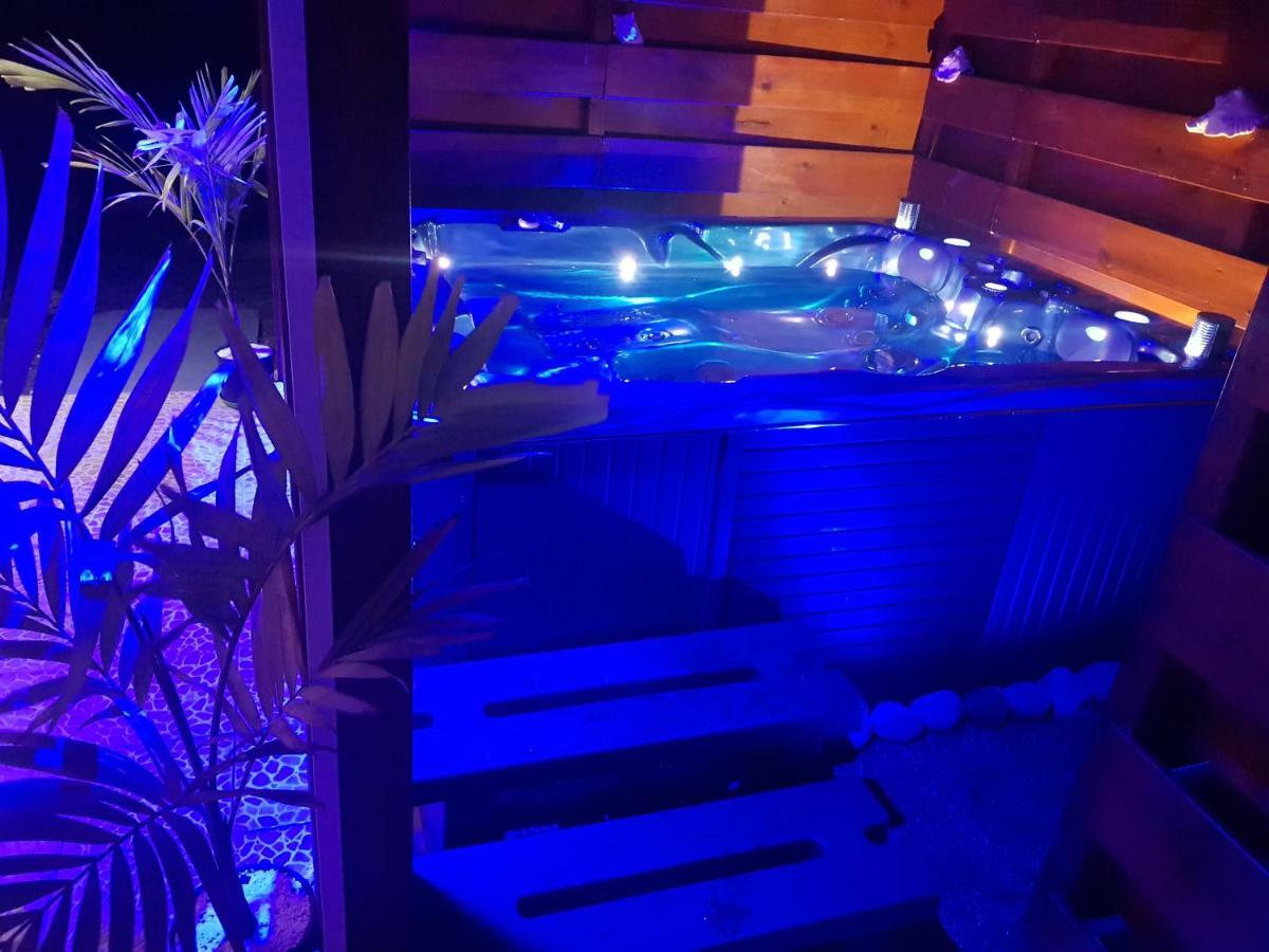 L'Alizee & Spa Jacuzzi Privatif Haut De Gamme Sainte-Rose Kültér fotó