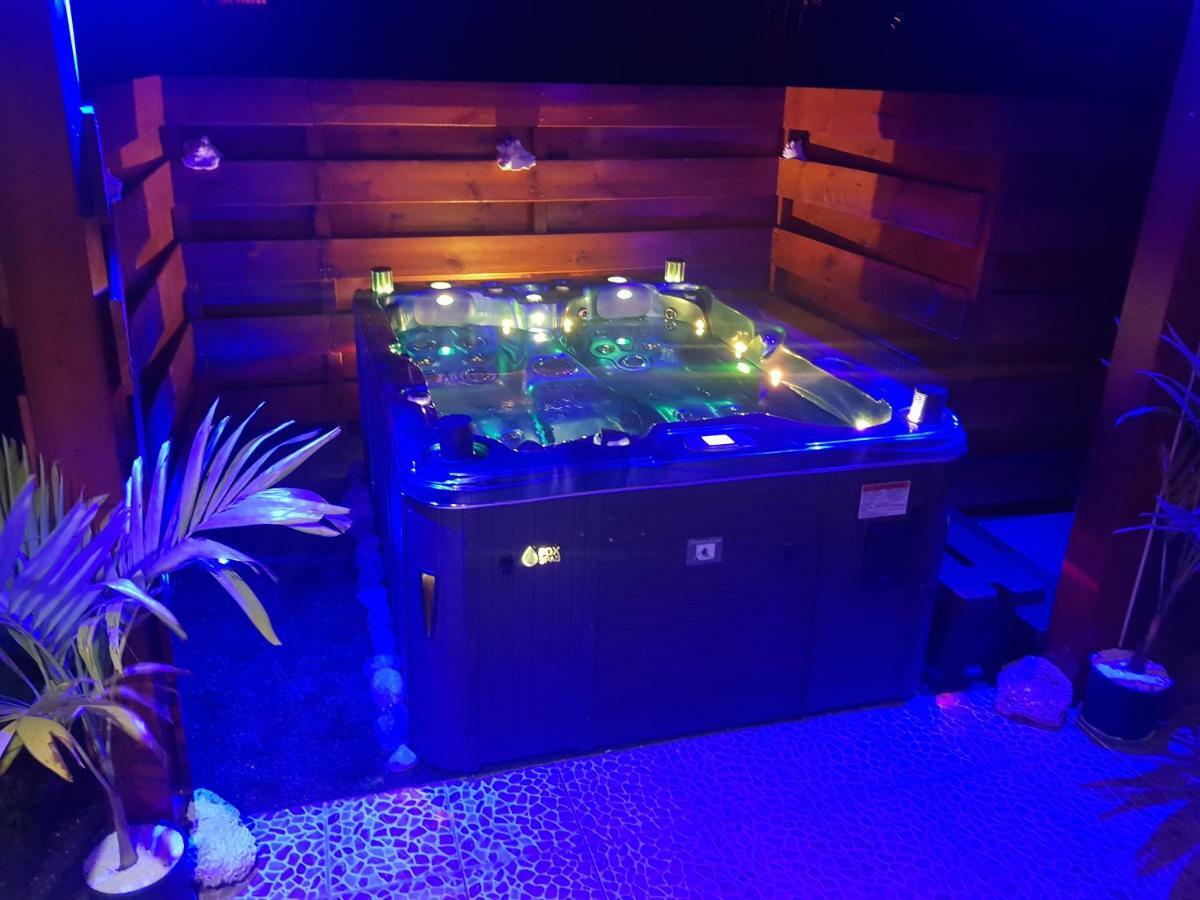 L'Alizee & Spa Jacuzzi Privatif Haut De Gamme Sainte-Rose Kültér fotó